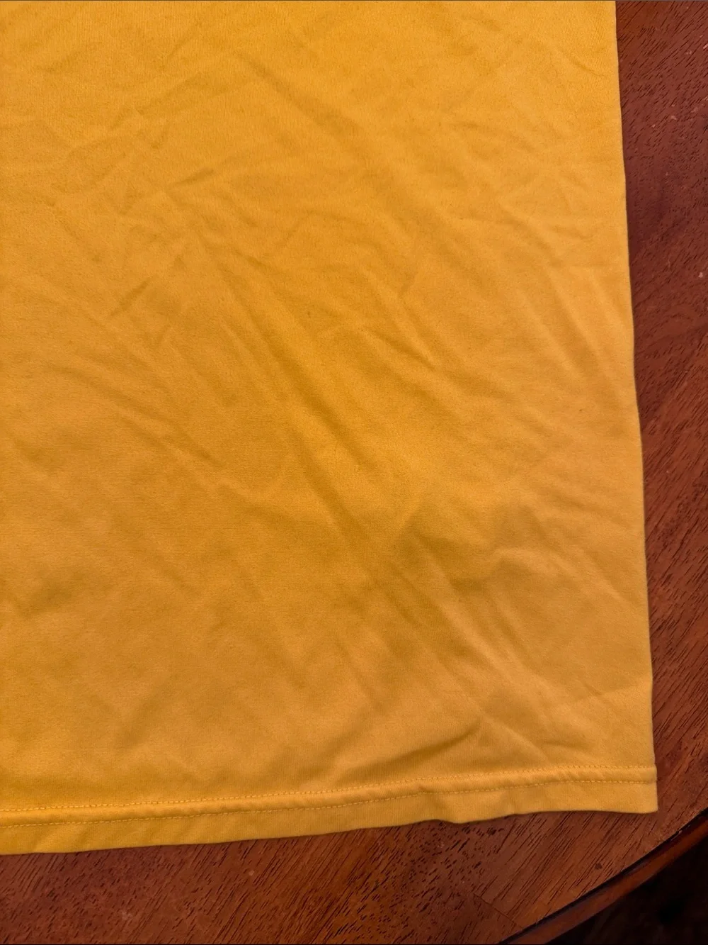 Nike Yellow Short Sleeve Performance Tee with Silver Swoosh xxl